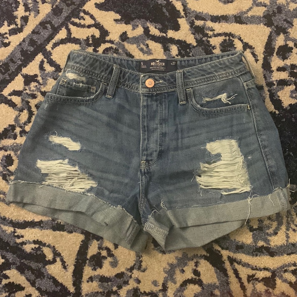 Hollister high rise mom short size 5